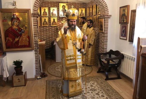 Rugăciune de mulțumire la mănăstirea ortodoxă română din Cenicientos, Spania Poza 144732