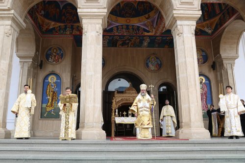 Popasuri duhovnicești în prima duminică după încetarea stării de urgență Poza 144900