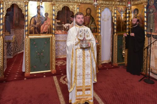 Sfinţii Împăraţi, cinstiți la Paraclisul istoric al Reşedinţei Patriarhale Poza 145233