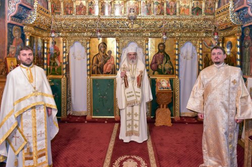 Sfinţii Împăraţi, cinstiți la Paraclisul istoric al Reşedinţei Patriarhale Poza 145235