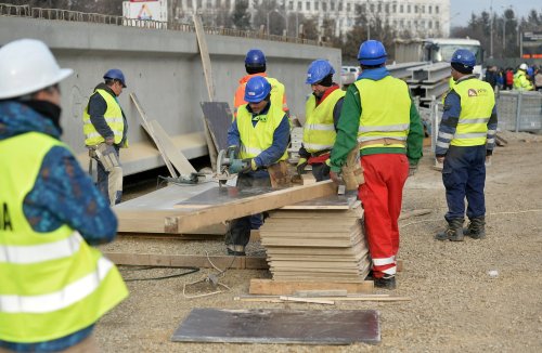 Nevoie de 500.000 de lucrători în sectorul construcțiilor Poza 146065