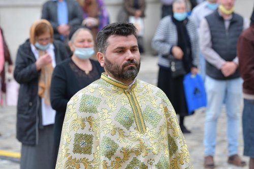 Hramul Centrului de Presă BASILICA pe Colina Patriarhiei Poza 146312