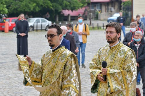 Hramul Centrului de Presă BASILICA pe Colina Patriarhiei Poza 146313