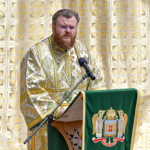 Hramul Centrului de Presă BASILICA pe Colina Patriarhiei Poza 146346