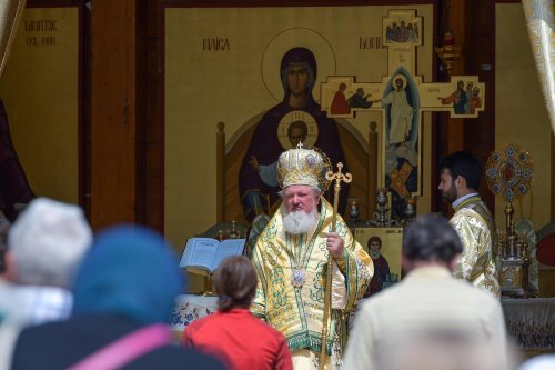 Hramul Centrului de Presă BASILICA pe Colina Patriarhiei Poza 146348