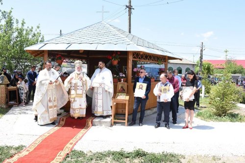 Binecuvântarea lucrărilor și sfințirea clopotelor bisericii din Enisala, județul Tulcea