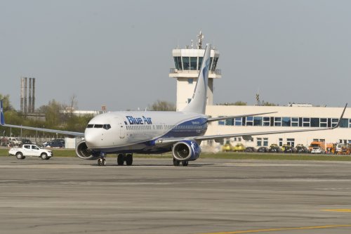 Blue Air reia treptat zborurile Poza 146460