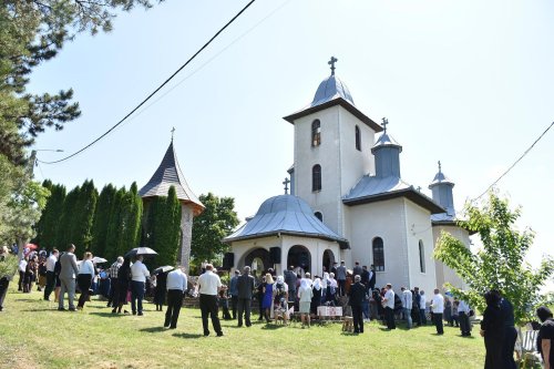 Sărbătoare aleasă la Mănăstirea Soporu de Câmpie, judeţul Cluj Poza 146424