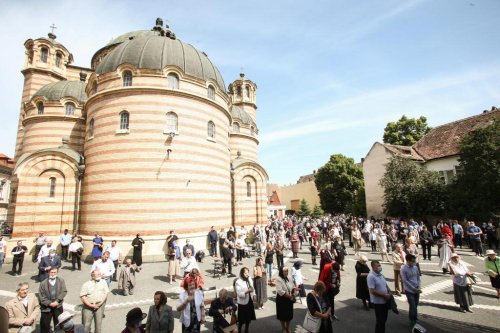 Zi de hram la Catedrala Mitropolitană „Sfânta Treime” din Sibiu Poza 146428