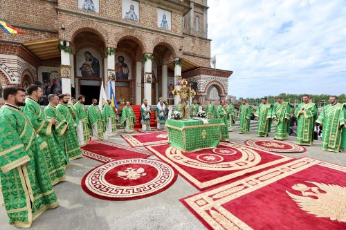 Sărbătoarea Sfintei Treimi în Maramureş Poza 146499