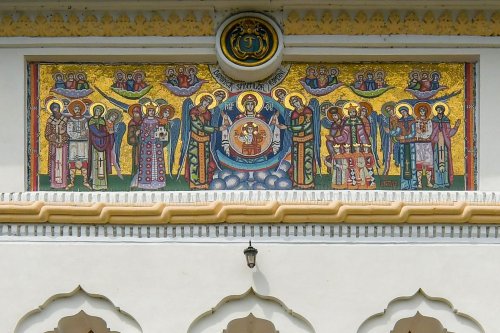 Chivotul Sfinților Români din salba de mănăstiri ale Capitalei Poza 147060