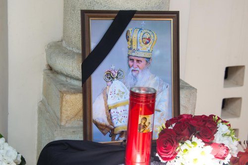Slujbe de pomenire la 40 de zile de la trecerea la cele veșnice a Arhiepiscopului Pimen Poza 147524