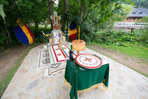 Parastas de 40 de zile pentru Arhiepiscopul Pimen Suceveanul Poza 147651