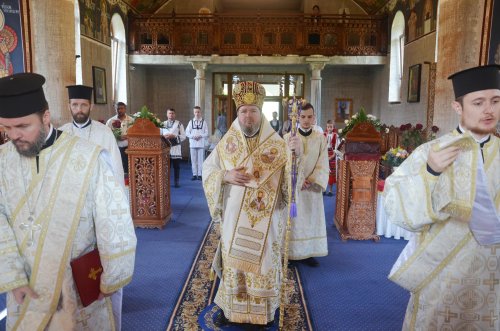 Sfinții Apostoli Petru și Pavel cinstiți la Mănăstirea Stâna de Vale