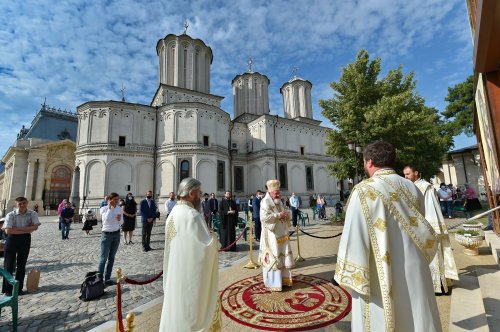 Reprezentanții ASCOR în vizită la Patriarhul României Poza 148941
