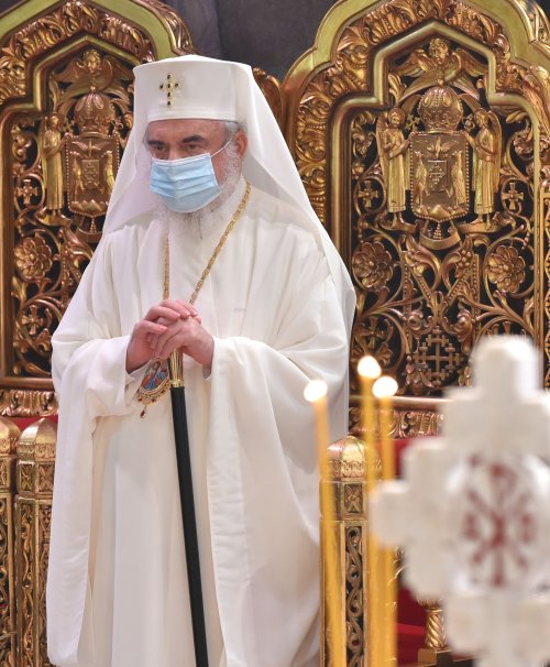 Patriarhul României a sărbătorit prin rugăciune împlinirea vârstei de 69 de ani Poza 149286