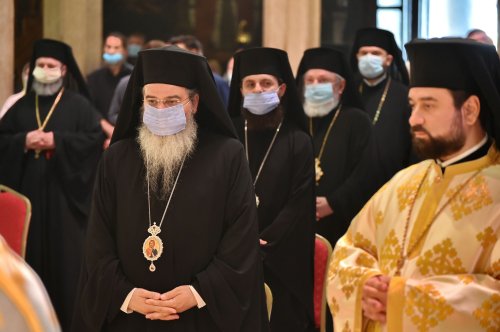 Patriarhul României a sărbătorit prin rugăciune împlinirea vârstei de 69 de ani Poza 149287