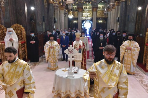 Patriarhul României a sărbătorit prin rugăciune împlinirea vârstei de 69 de ani Poza 149291