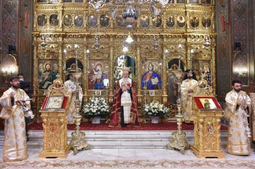 Patriarhul României a sărbătorit prin rugăciune împlinirea vârstei de 69 de ani Poza 149294