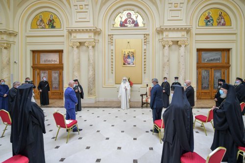 Patriarhul României a sărbătorit prin rugăciune împlinirea vârstei de 69 de ani Poza 149301