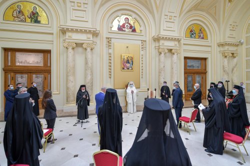 Patriarhul României a sărbătorit prin rugăciune împlinirea vârstei de 69 de ani Poza 149302