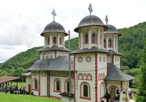 Hramul Mănăstirii Băișoara, județul Cluj Poza 149337