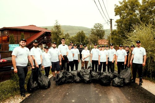 Acțiune de ecologizare realizată de echipa ASCOR Alba Iulia în Cheile Aiudului Poza 149420