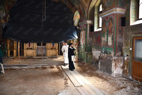 Restaurarea a două biserici monumente istorice din Caraș-Severin Poza 149402