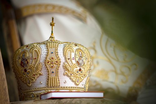 Clericii și credincioșii din Bucovina și-au primit noul Arhiepiscop Poza 149485