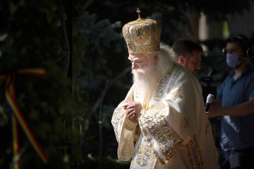 Clericii și credincioșii din Bucovina și-au primit noul Arhiepiscop Poza 149499