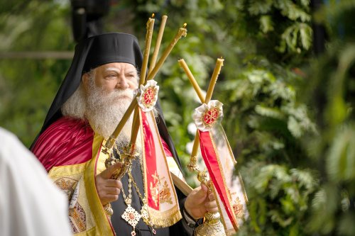 Clericii și credincioșii din Bucovina și-au primit noul Arhiepiscop Poza 149524
