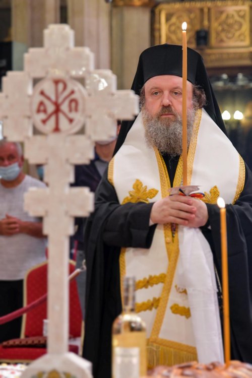 Pomenirea Patriarhilor Iustin şi Teoctist la Catedrala Patriarhală Poza 149899