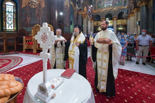 Pomenirea Patriarhilor Iustin şi Teoctist la Catedrala Patriarhală Poza 149903