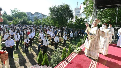 Primul sfânt canonizat în țara noastră, sărbătorit la Târgoviște Poza 150646
