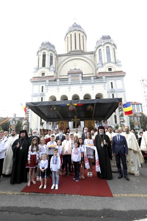 Hram şi sfinţire în Maramureş şi Sătmar Poza 151132