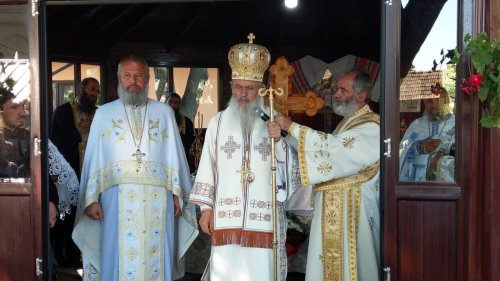 Liturghie arhierească în Negreşti, Vaslui Poza 151671