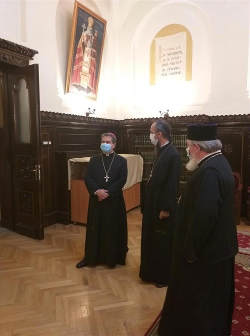 Nunţiul Apostolic în România, în vizită la Mănăstirea Antim Poza 152126