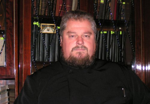 Preotul Petru Lupăștean Barfă, protopop de Rădăuți, a trecut la cele veșnice Poza 152345