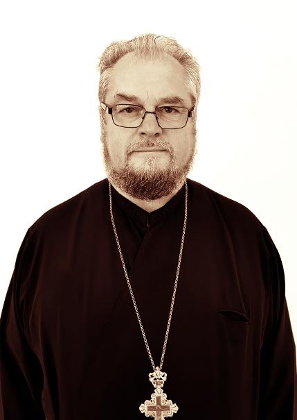 Preotul Petru Lupăștean Barfă, protopop de Rădăuți, a trecut la cele veșnice Poza 152346