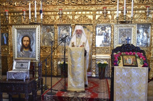 Patriarhul României la Mănăstirea Samurcăşeşti de lângă Capitală Poza 152445