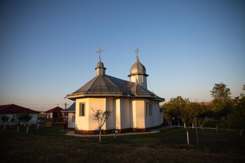 Binecuvântări arhierești în parohii din județul Iași Poza 152464