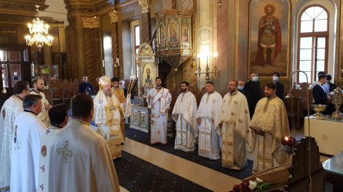 Examen de selecţionare pentru clerici în Arhiepiscopia Bucureştilor Poza 153083