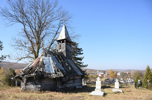 Restaurarea bisericii de lemn din localitatea clujeană Săliștea Veche Poza 153145