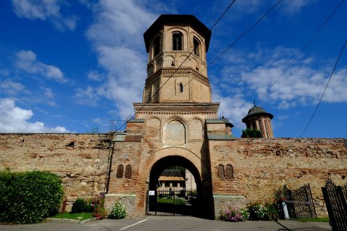 Spiritualitate și istorie la Mănăstirea Brebu Poza 153193
