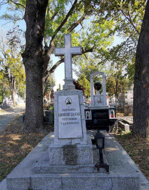 Cimitirul „Eternitatea” din Iași, un muzeu al vieților veșnice Poza 153282