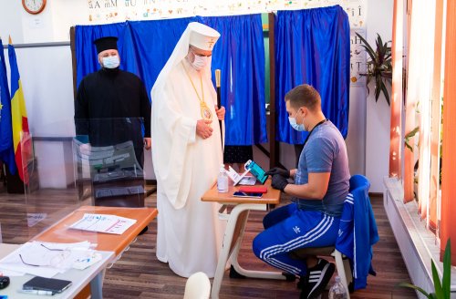Patriarhul României a votat la alegerile locale 2020 din Bucureşti Poza 153516