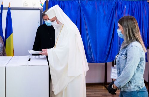 Patriarhul României a votat la alegerile locale 2020 din Bucureşti Poza 153520