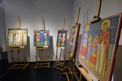 Expoziția „Icoana ortodoxă - lumina credinței” la Muzeul Satului din Capitală Poza 154078