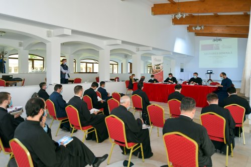 Adunarea Generală a Federaţiei Filantropia a Patriarhiei Române Poza 154145