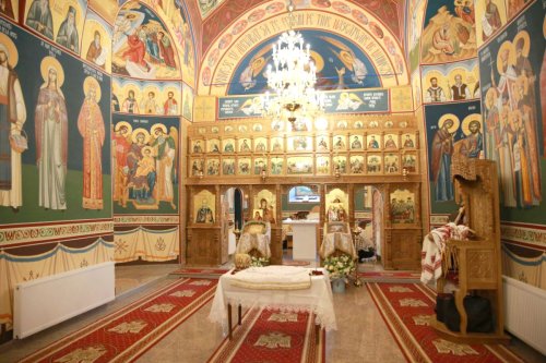 Biserica din Bețești- Neamţ a fost resfințită Poza 154206